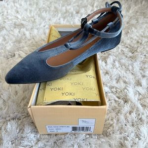 NEW in box Yoki Urban-80 Gray Velvet Flats